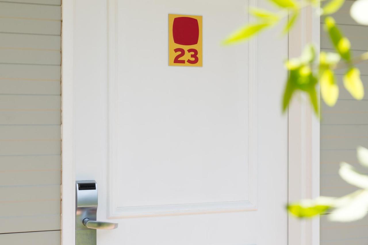The Originals Access, Hotel Saint-Flour Экстерьер фото